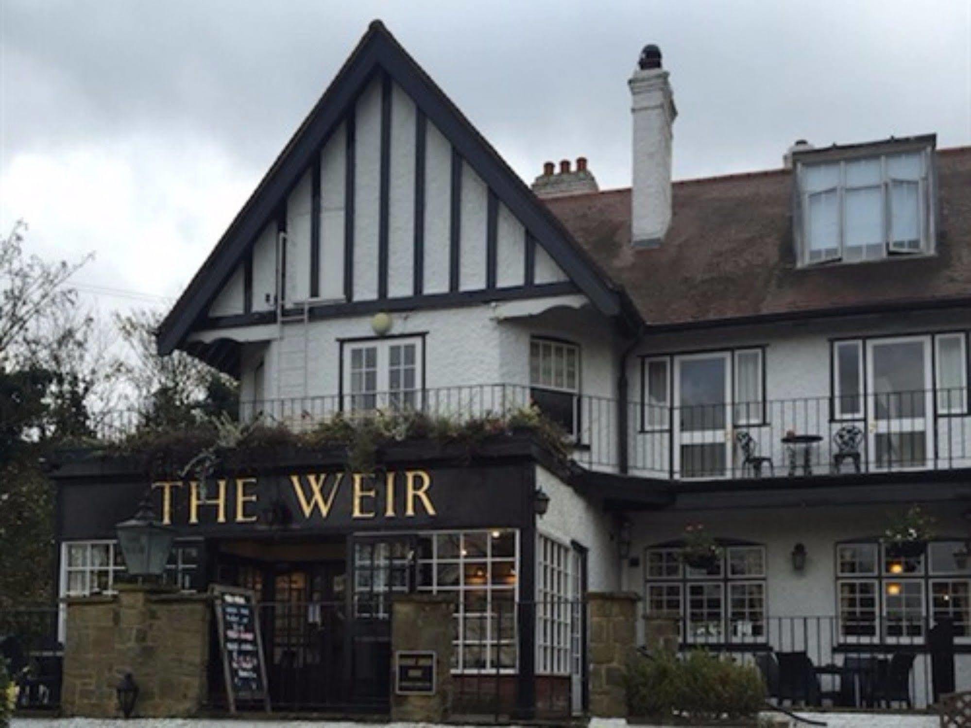 The Weir Hotel Walton-on-Thames Exterior foto